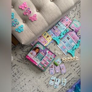 Complete Gabby's Dollhouse game 8 in 1 by spin master